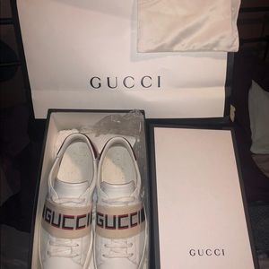 Gucci shoes